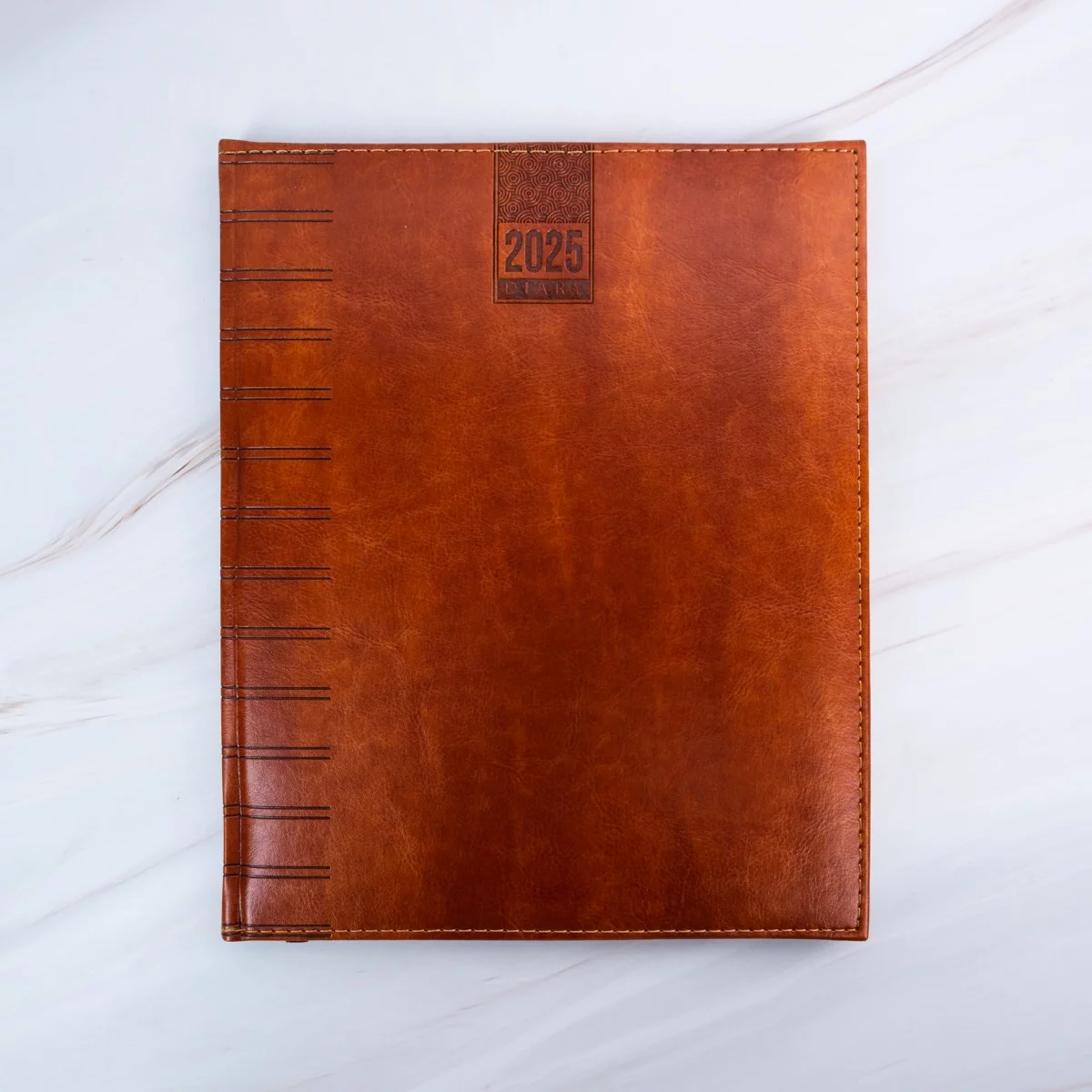 2025 Premium Weekly Planner With Elegant Leather Finish